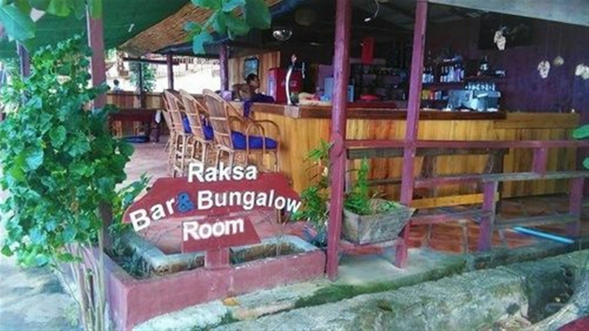 Raksa Bar & Bungalows Sihanoukville Exterior foto